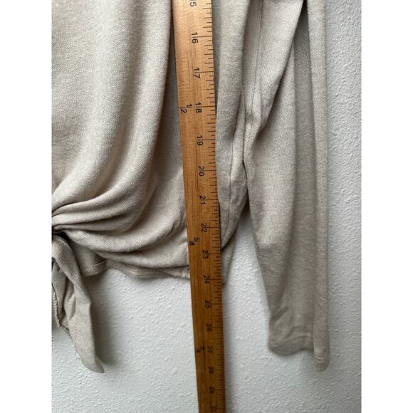 H&M Tan V-Neck Tie-Front Button Cardigan Sweater Women’s L - Picture 11 of 11